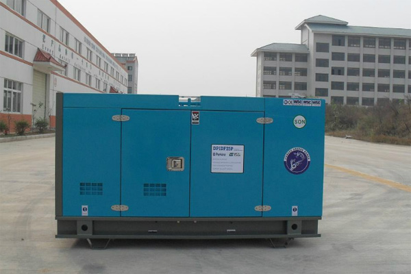 凭祥发电机租赁如何正确安装空气滤清器？